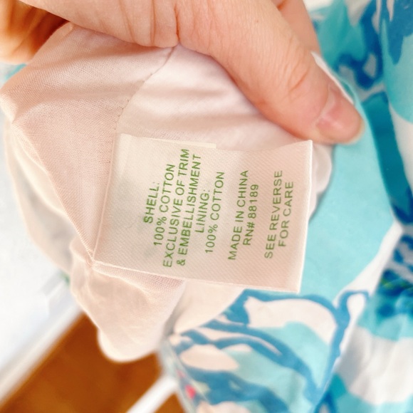 🌺 Lilly Pulitzer “Pearl Shift Dress” – Size 2, Blue Floral Stripe Print 🌺 - Picture 8 of 8